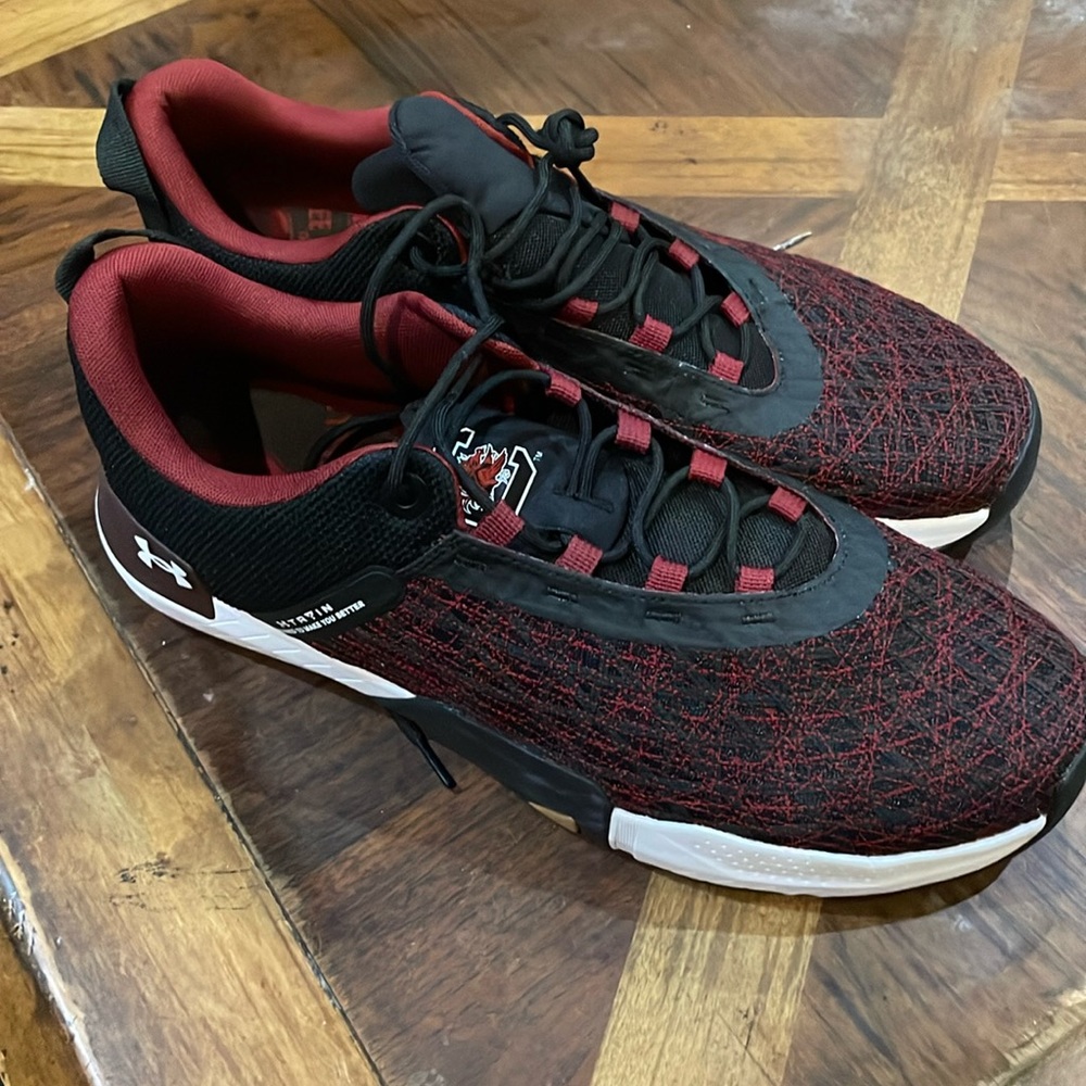 Under Armour TriBase Reign South Carolina (New)